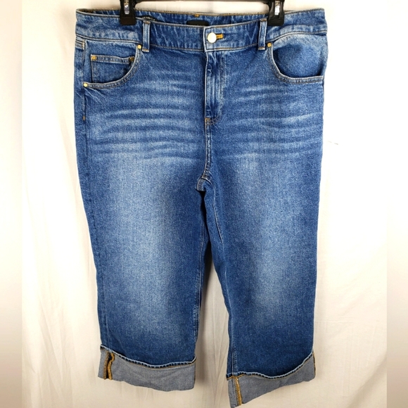 Talbot's Straight Ankle Cuff Medium Washed Blue Denim Jeans Sz 14P - Picture 1 of 11